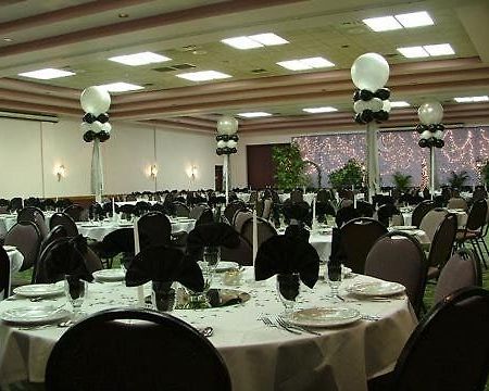 Rodeway Inn Cadillac Restaurant billede